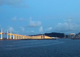 友谊大桥
