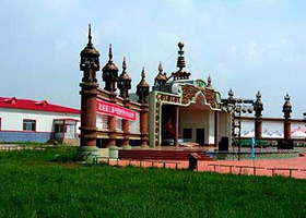 窝阔台汗宫旅游度假中心