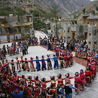 羌乡古寨牟托景区