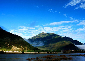 尼洋河风光带景区