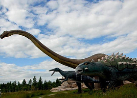 嘉荫神州恐龙博物馆