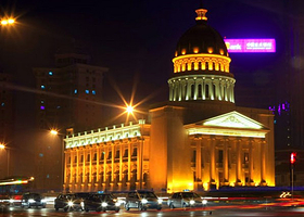 天津小白楼音乐广场