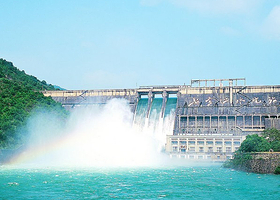 新丰江水库大坝