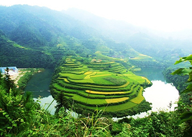 飞龙谷自然风景区