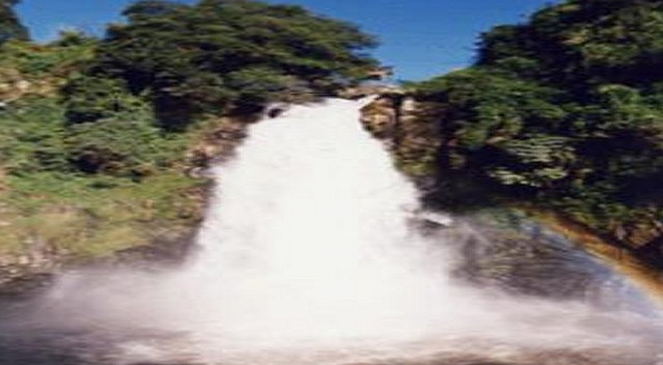 火山大瀑布