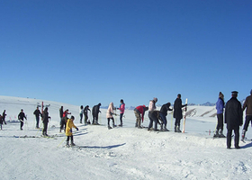 和静阳光之路国际滑雪场
