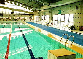 爱浪游泳俱乐部