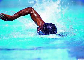 炫力骄阳健身游泳中心星河城店