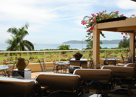 三亚金棕榈度假酒店海南菜自助烧烤