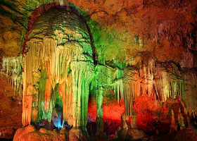 张家界龙王洞旅游景区