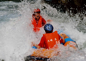 八里沟漂流