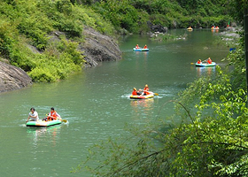 龙游峡谷漂流