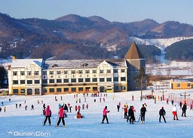 华天乌吉密滑雪场