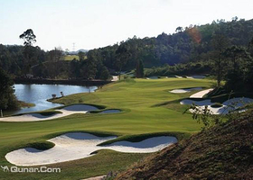 昆明温泉高尔夫俱乐部