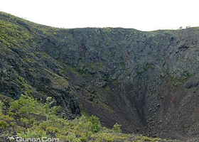 新期火山奇观观光区