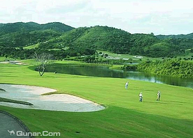 金海湾国际高尔夫球会
