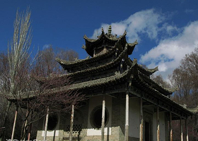 速檀歪思汗麻扎