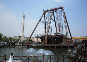 龙凤山恒星游乐园