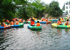 武陵岩云天谷极速漂流