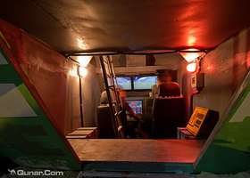 铁血英雄主题乐园