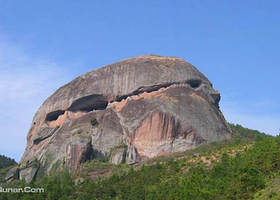 龟岩峰