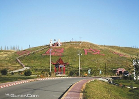 兵团十师186团龙珠山旅游区