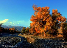 鄂托克赛尔天泉景区
