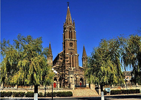 利发盛天主教堂