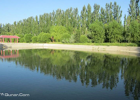 金色年华度假村