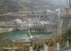 安康水电站大坝