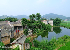 君子垌客家围城群