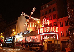 红磨坊Feerie秀演出