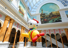 Hello Kitty 40周年《Forever Love 跨越时空的爱》