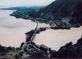 黄河龙门古渡风景区