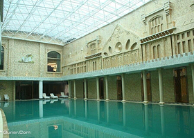 贵州龙里榕御温泉