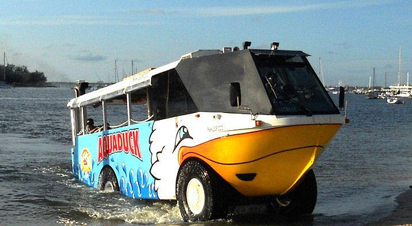 黄金海岸鸭子水陆车