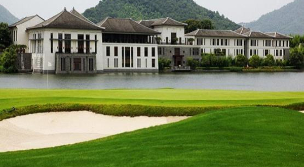 富春山居高尔夫