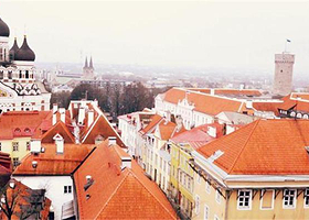 爱沙尼亚塔林随上随下观光巴士