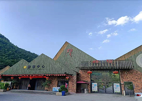 明月山栖隐大峡谷漂流