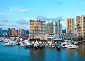 鸿洲游艇码头建龙游艇会