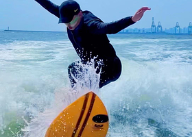 秦皇岛尾波冲浪俱乐部