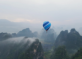 乐天热气球英西峰林基地