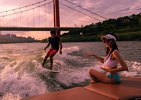 南宁暮豚尾波冲浪俱乐部