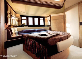 三亚飞桥游艇俱乐部