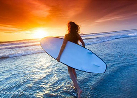 浪里白条尾波冲浪俱乐部