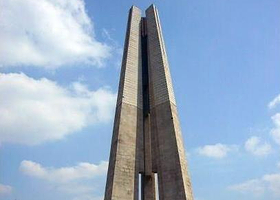 上海人民英雄纪念塔