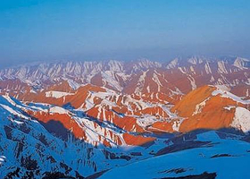 白杨沟泥火山群