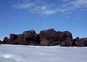 切木尔切克陨石群