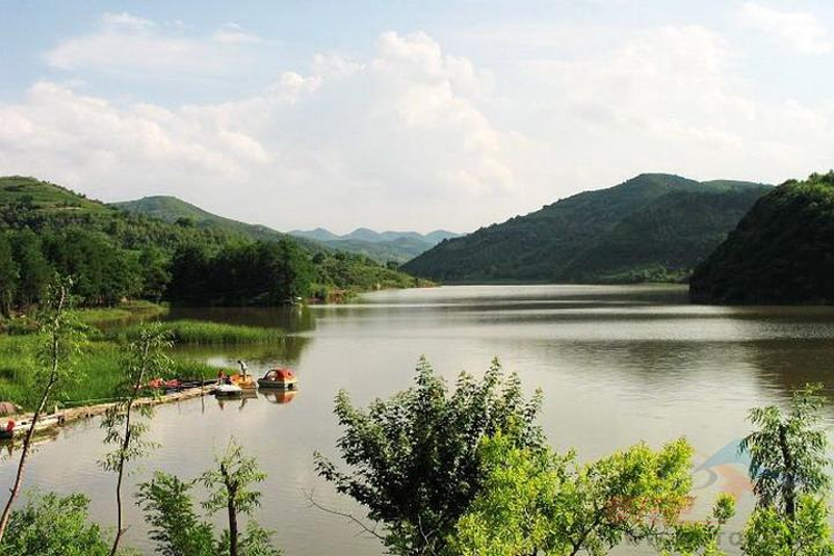 锦阳湖生态园旅游