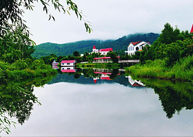 美溪回龙湾度假村